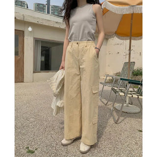 Round neck basic sleeveless top