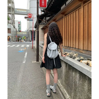 Non-faded denim skirt