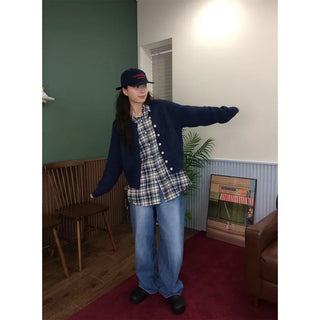 Round wool cardigan