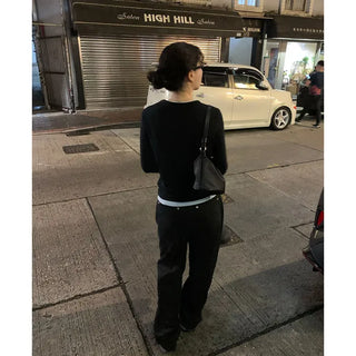 Square shoulder bag