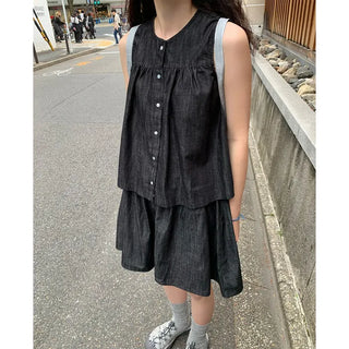 Non-faded denim vest