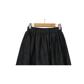 Non-faded denim skirt