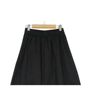 Basic long flared skirt