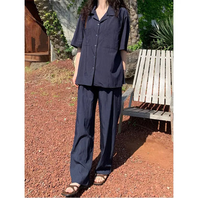 Casual oversized short-sleeved shirt