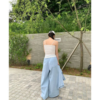 Camisole with built-in cups