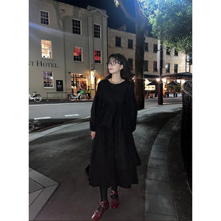 Asymmetrical long skirt