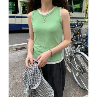 Round neck sleeveless