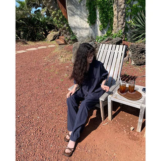 Casual oversized short-sleeved shirt