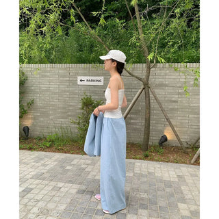 Camisole with built-in cups