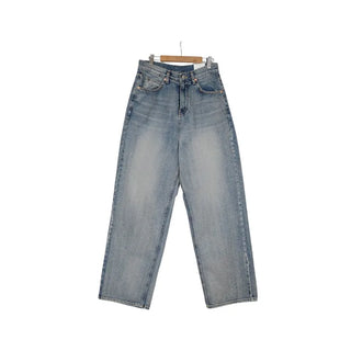 High-waisted wide-leg denim pants