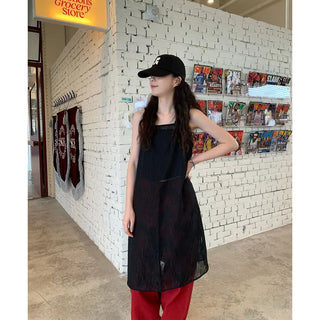 Camisole with built-in cups