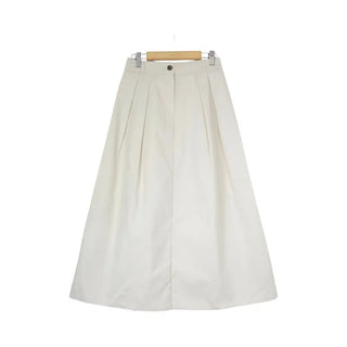 Basic long flared skirt