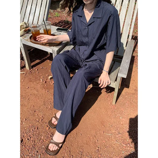 Casual oversized short-sleeved shirt