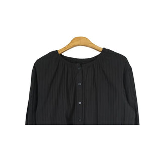 Round neck cotton puff sleeve ruffle blouse