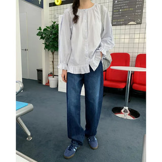 Round neck cotton puff sleeve ruffle blouse
