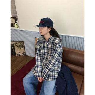 Round wool cardigan