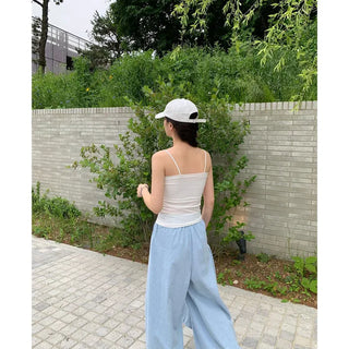 Camisole with built-in cups