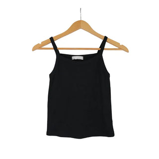 Layered sleeveless