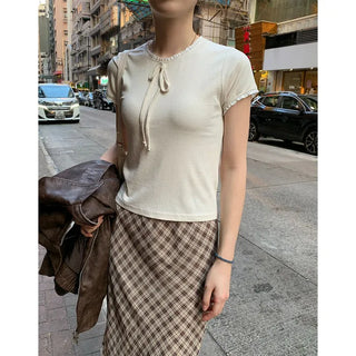 Ribbed lace ribbon T-shirt