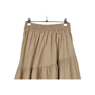 Tiered long skirt