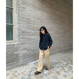 Wide cargo pants