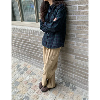Wide cargo pants