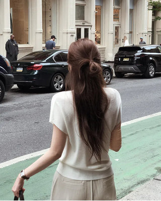 Fluffy short-sleeved summer knit with heart charm