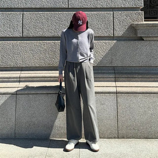 Striped pleated wide slacks