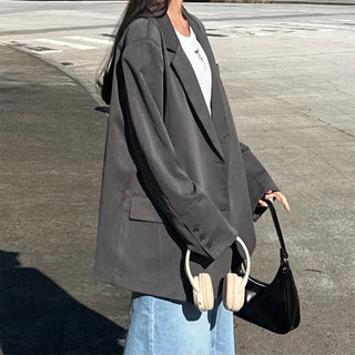 Back-slit oversized blazer