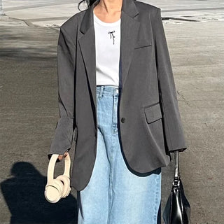 Back-slit oversized blazer