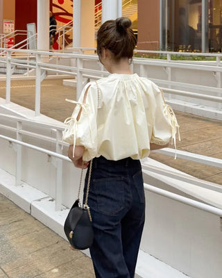 (ORIGINAL) Henley Neck Ribbon Balloon Blouse