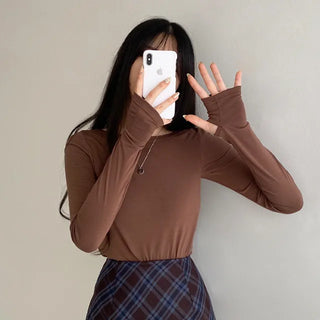 Hand warmer boat neck inner long-sleeve T-shirt