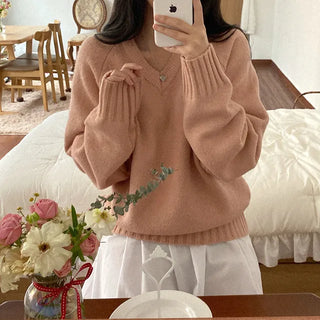 Loose-fit raglan pink V-neck knit