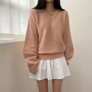 Loose-fit raglan pink V-neck knit