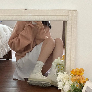 Loose-fit raglan pink V-neck knit
