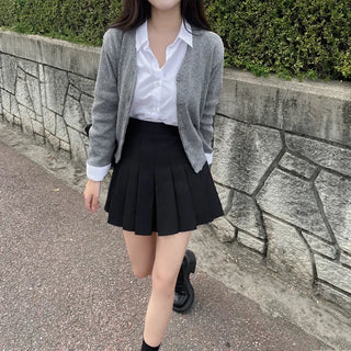 Layered Basic V-Neck Gray Short Knit Cardigan
