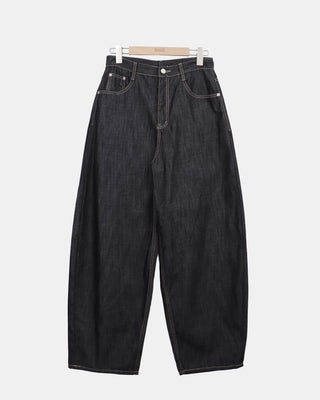 Non-faded denim pants