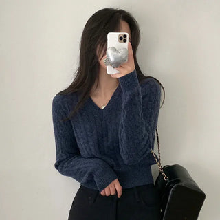 Wool cropped twist pink V-neck knit