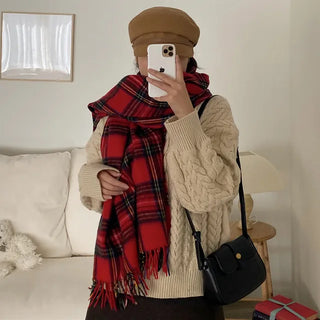 Twist Puff Front Round Oversized Knit