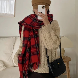 Twist Puff Front Round Oversized Knit