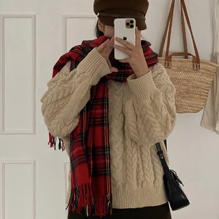 Twist Puff Front Round Oversized Knit