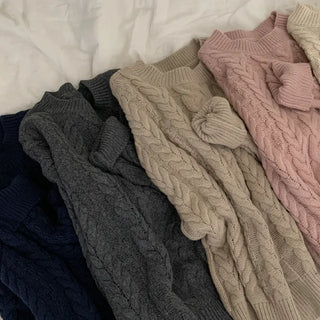 Twist Puff Front Round Oversized Knit