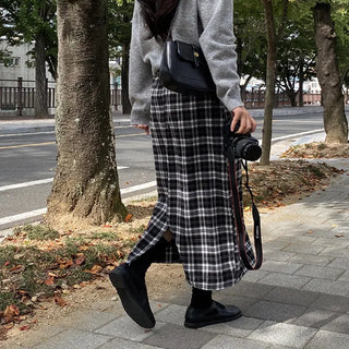 Elastic high-waisted slit pocket long check skirt