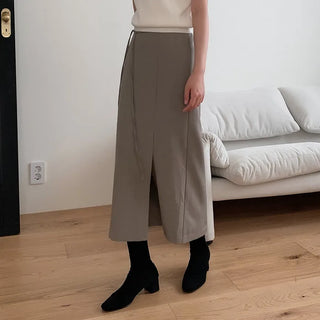 Slit long skirt