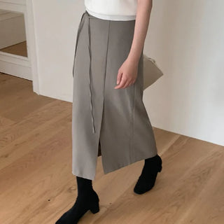 Slit long skirt