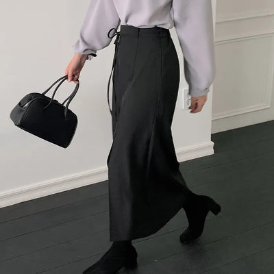 Slit long skirt