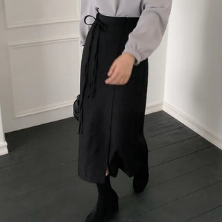 Slit long skirt