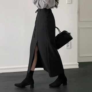 Slit long skirt