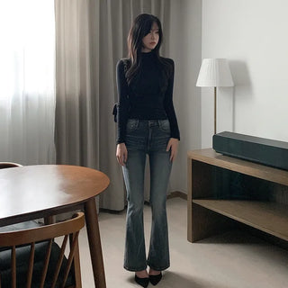 Half-neck side-slit T-shirt