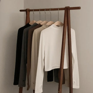 Half-neck long-sleeved T-shirt